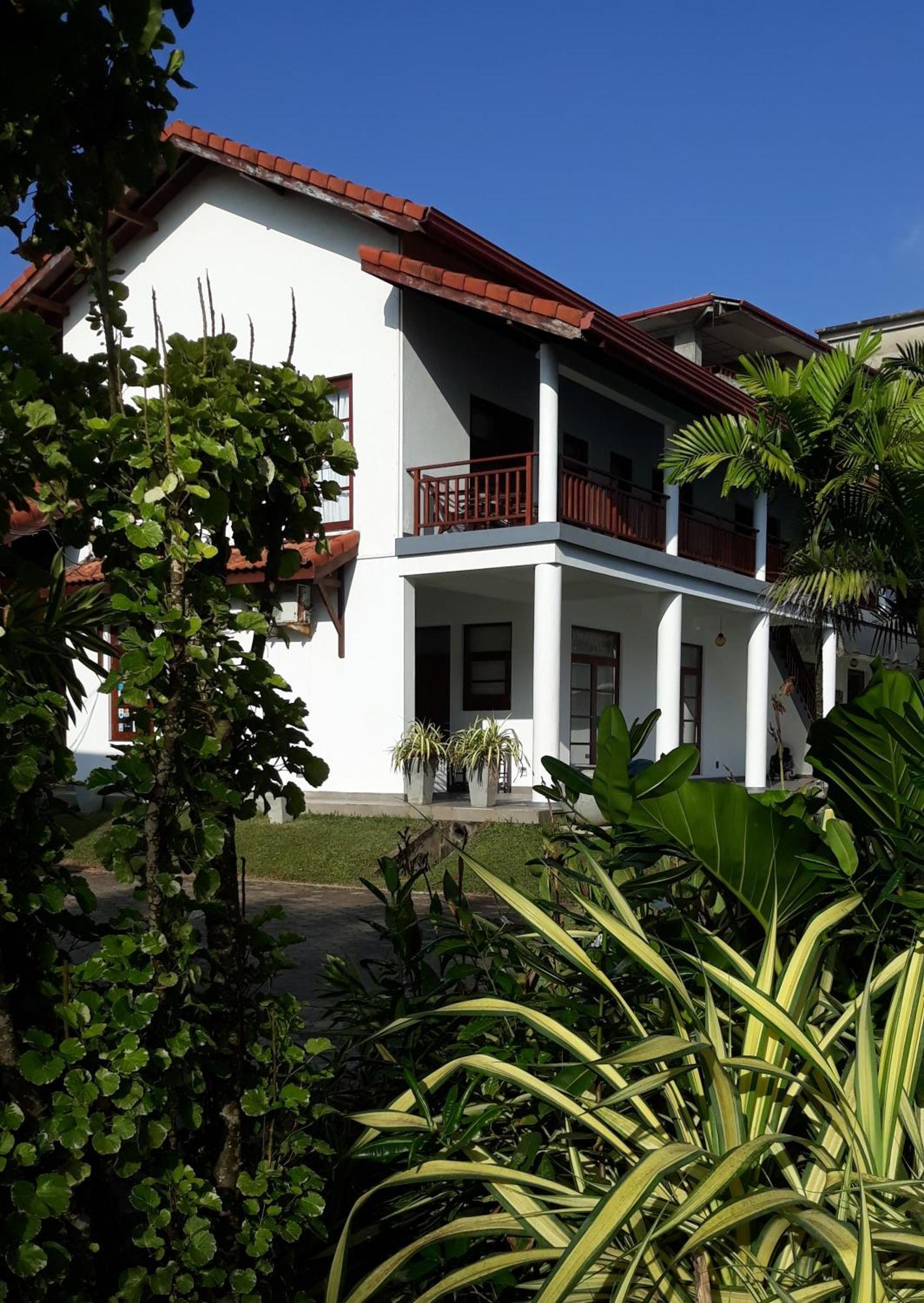 Imagine Villa Hotel Mirissa Ngoại thất bức ảnh