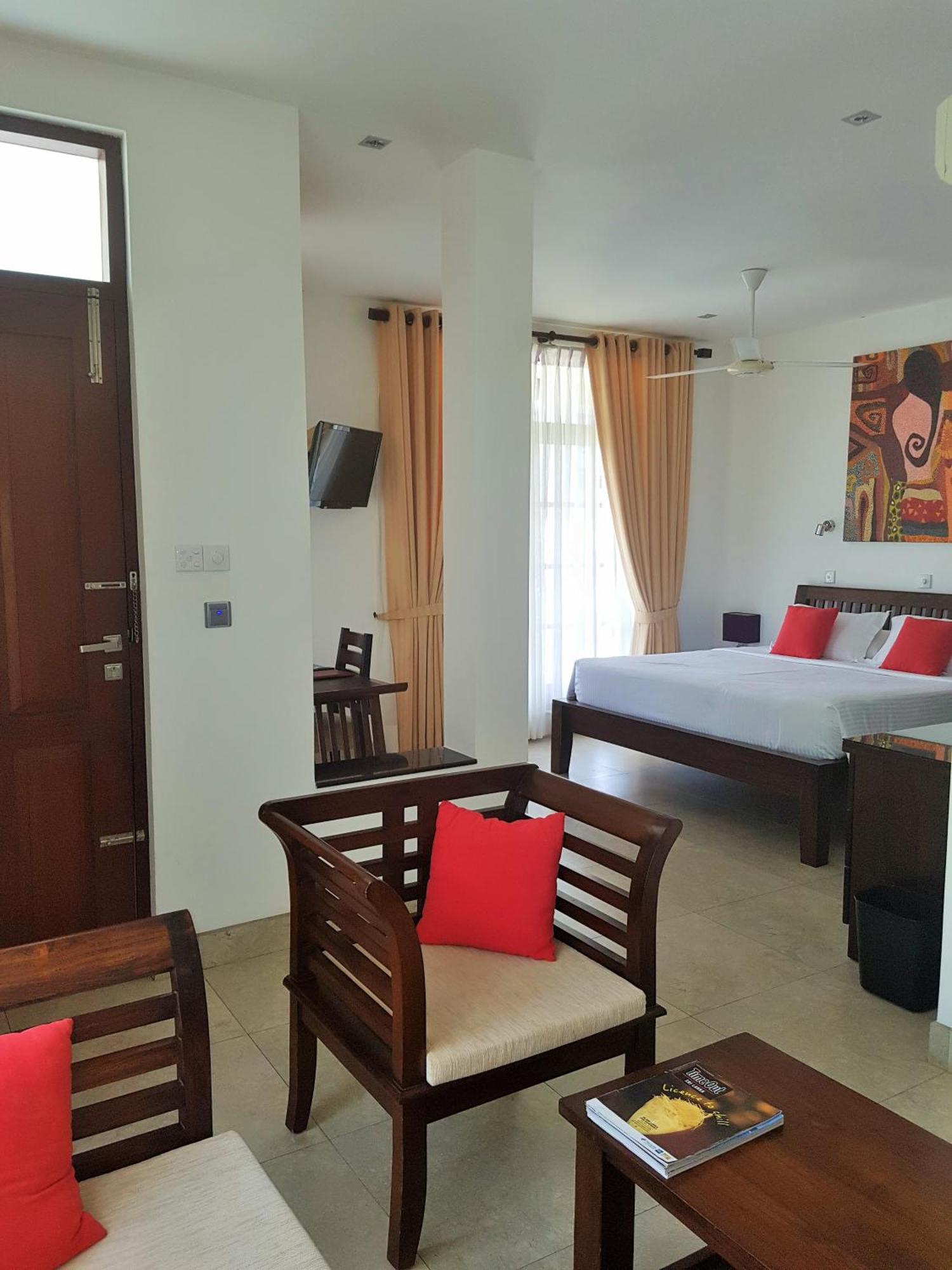 Imagine Villa Hotel Mirissa Ngoại thất bức ảnh