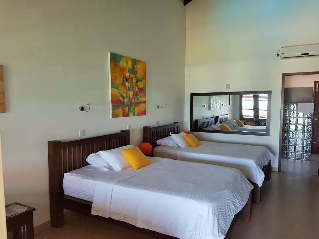 Imagine Villa Hotel Mirissa Ngoại thất bức ảnh